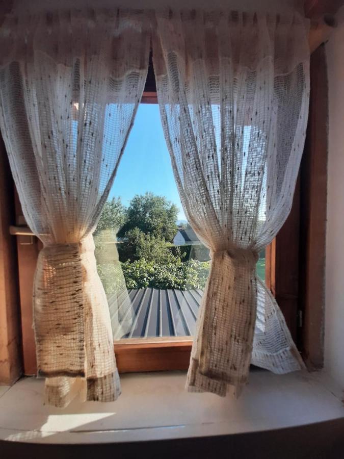 Balabani Local Stay Golubovci Exteriér fotografie